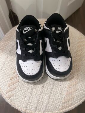 Nike Kids Black and White Low-Top Sneakers